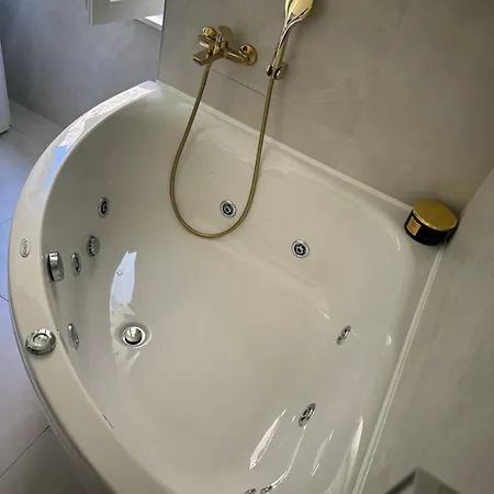 Sun Fun オミシュ